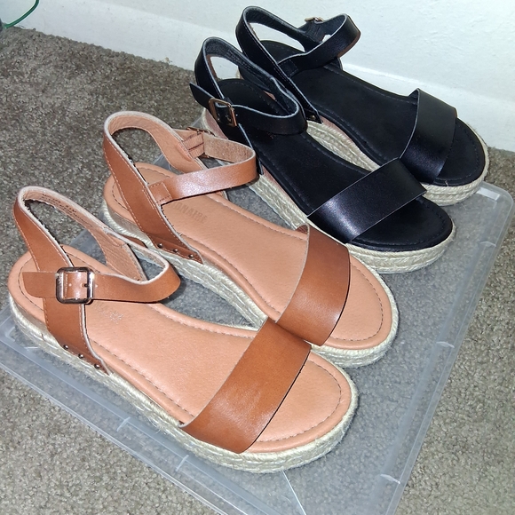 Elegant Women's Wedge Sandals - Black and Tan - 2 Pairs For The Price Of One - Picture 2 of 5